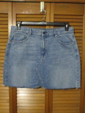 a.n.a. denim jean skirt with stretch, raw hem, pockets, great condition size 18